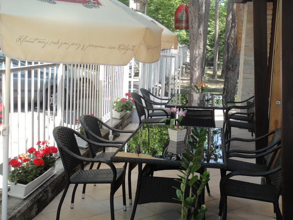 Hotel Korona Siofok Exterior photo