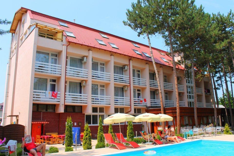 Hotel Korona Siofok Exterior photo